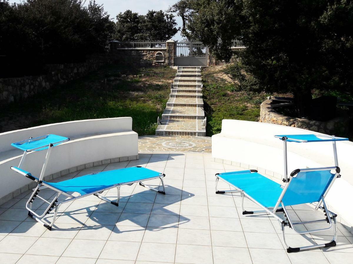 Elafonisos: Two Storey House On The Sea Front Экстерьер фото
